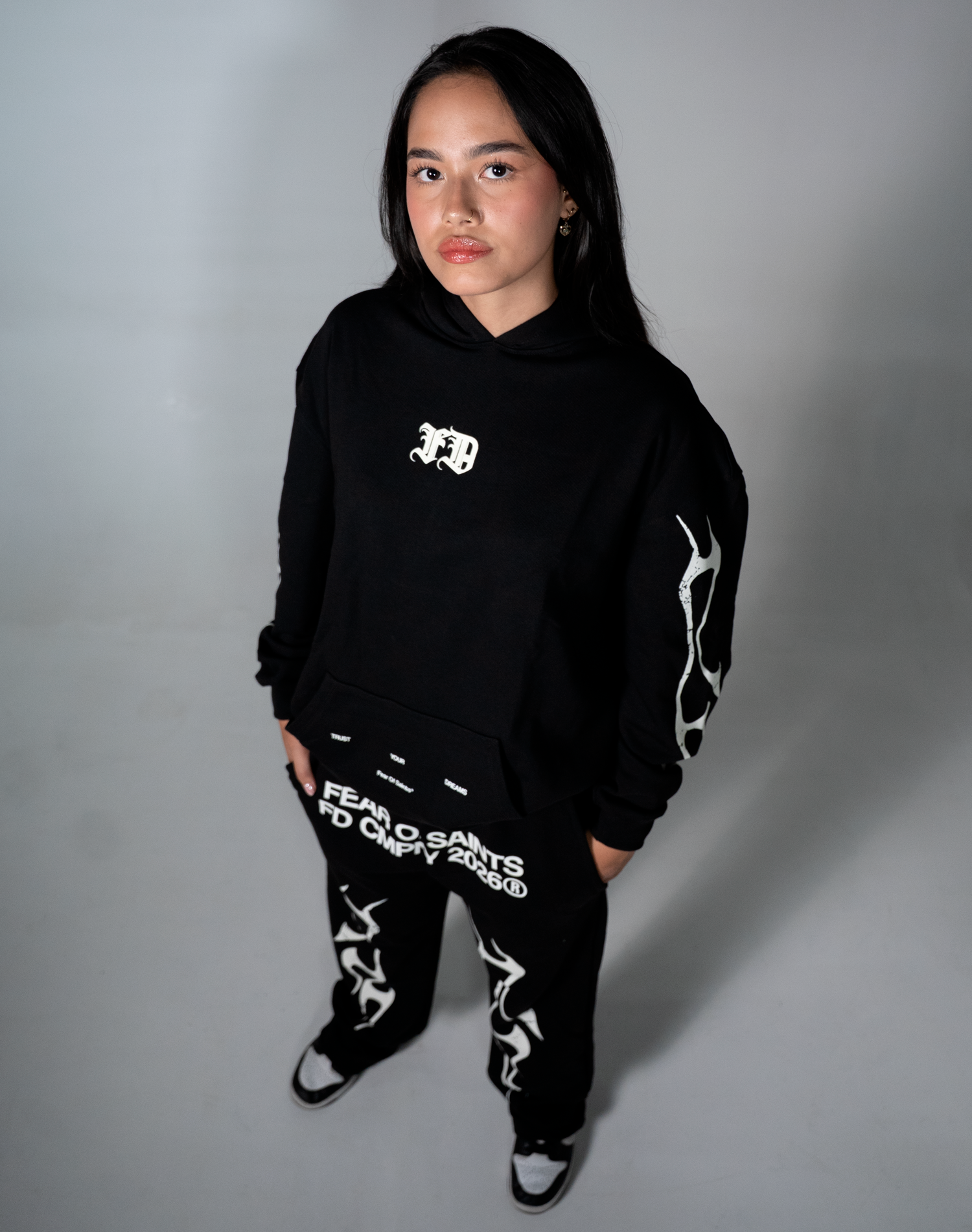 FEAR OF SAINTS HOODIE OVERSIZE FIT NEGRO